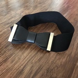 ‼️SOLD‼️Faux Leather Bow Tie Fashion Belt